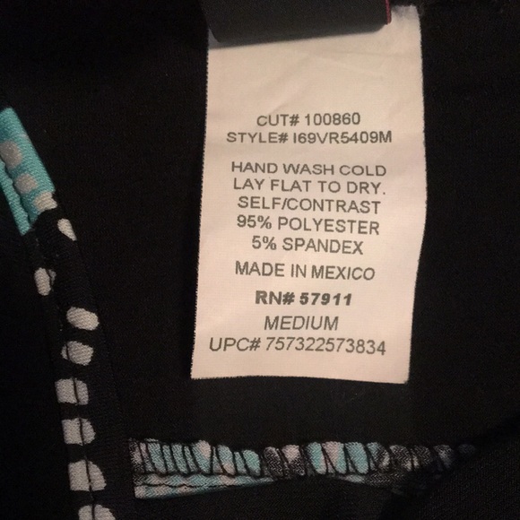 DONATED Black and blue tank 🌟 - Picture 4 of 4